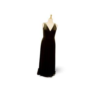 Amsale Nouvelle Moss Velvet 18